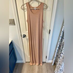 Beautiful light pink Dani tank maxi dress NWT
